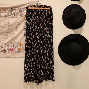 Brandy Melville Flowy Pant